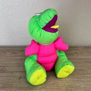 1992 Vintage Fisher Price PUFFALUMP Squeaks Dinosaur Plush 8”
